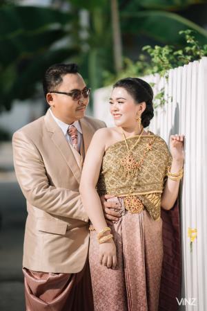 ชุดไทยเจ้าสาว ชุดไทยจักรพรรดิ์ เช่าที่แบมบี้ เวดดิ้ง ห้วยขวาง